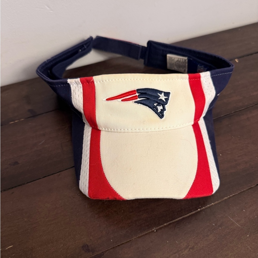 New England Patriots Reebok NFL Visor Hat Adjustable Red White Blue Football Cap